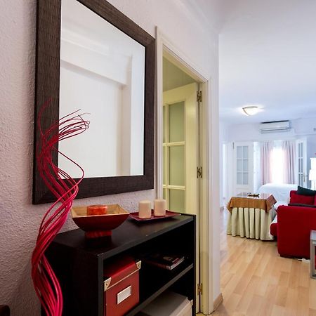 Cs Para Familias Junto A Plaza De San Marcos Севилья Экстерьер фото